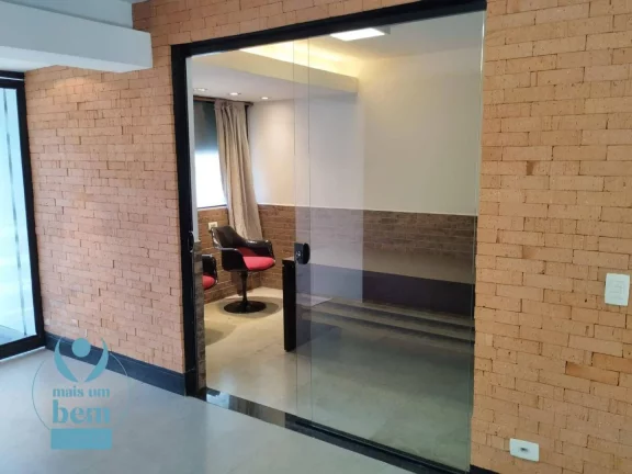 Imagem Sobrado semimobiliado para uso comercial com 150 m² à venda por R$ 749.000 - Mercês - Curitiba/PR