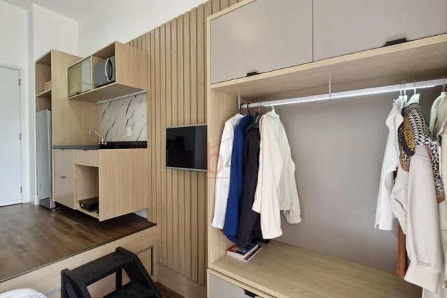 Imagem Studio Alto Padrão 23m² Brooklin: Vista Livre e Metrô Perto