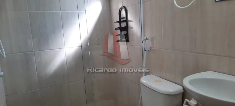 Imagem Casa Duplex em Condomínio c/ 3 Qtos ( 2 Suítes )