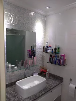 Imagem Apartamento com 3 dormitórios para alugar, 60 m² por R$ 2.820,00/mês - Parque Marajoara - Santo André/SP