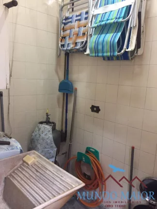 Vendo casa isolada no Bairro da Ocian