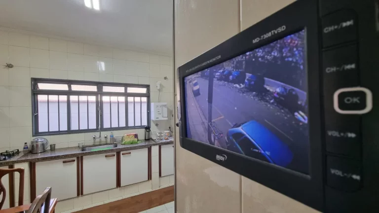 Imagem IMÓVEL Á VENDA COM FRENTE PARA A RODOVIARIA DE FRANCA/SP