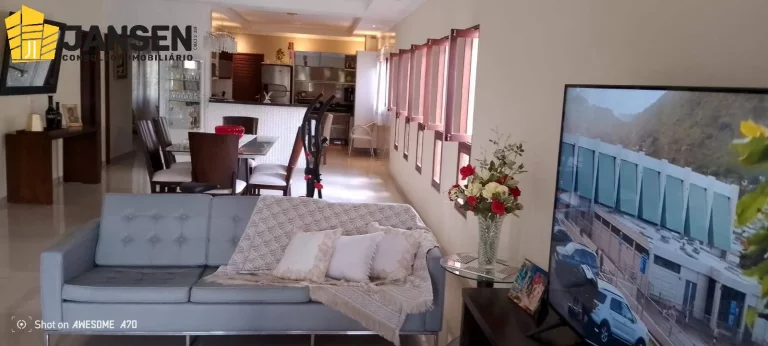 Imagem CASA DE CAMPO COM 03 QUARTOS SENDO 02 SUÍTES EM CONDOMÍNIO FECHADO
