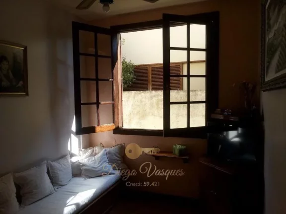 Imagem Casa para Venda em Teresópolis / RJ no bairro Agriões