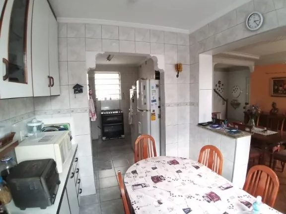 Imagem SOBRADO COM 3 DORMITÓRIOS À VENDA, 240 M² POR R$ 1.180.000,00 - CAMPO GRANDE - SANTOS/SP