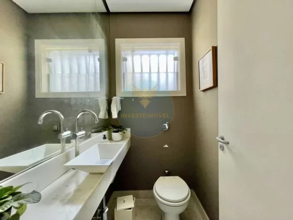 Imagem Casa a Venda no bairro Granja Viana - Cotia, SP