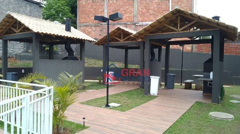 Imagem Apartamento com 2 dormitórios para alugar Campina da Barra - Araucária/PR
