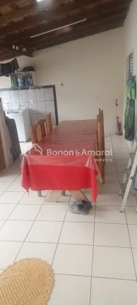 Imagem Excelente oportunidade! Casa espaçosa com 3 quartos, sendo 1 suíte, ideal para quem busca conforto...