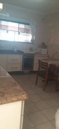 Imagem Sobrado Maravilhoso 4 Dormitorios sendo 1 Suite e 3 vagsa de Garagens