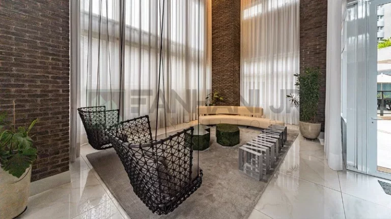 Imagem Imóvel exclusivo no coração de São Paulo: Apartamento de 3 suítes, 3 salas, 5 banheiros e 3 vagas no Jardim Paulistano, 200m².