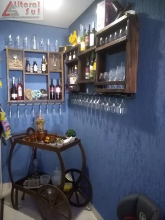 Imagem Oportunidade única! Apartamento de 3 quartos na Guilhermina, Praia Grande-SP, com 163m² e vaga de garagem. Venha conferir!