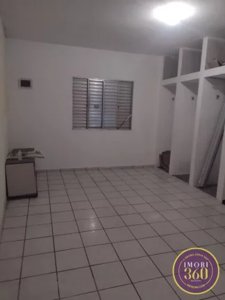 Imagem CASA PARA LOCAÇÃO NO PARQUE BOTURUSSU