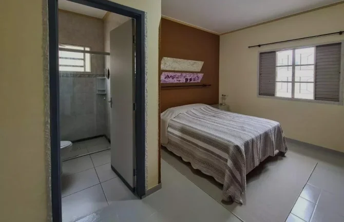 Imagem Casa para Venda em Atibaia, Jardim Das Cerejeiras, 3 dormitórios, 1 suíte, 2 banheiros, 2 vagas