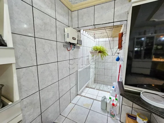 Imagem # Casa dos Seus Sonhos à Venda no Bairro Montese ### Descrição do Imóvel Apresentamos uma casa e...