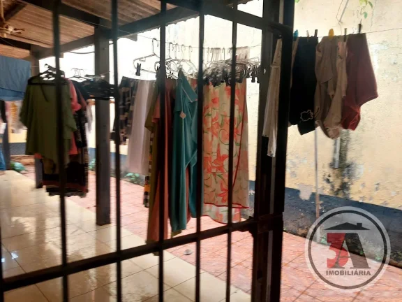 Imagem Casa a venda em excelente localização