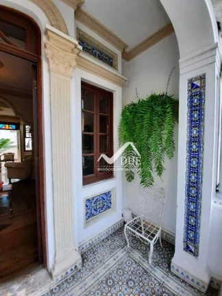 Imagem Sobrado com 4 dormitórios à venda, 280 m² por R$ 1.915.000 - Pompéia - Santos/SP