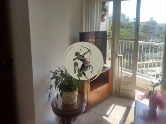 Imagem BEM LOCALIZADO, GARAGEM AMPLA, COBERTA