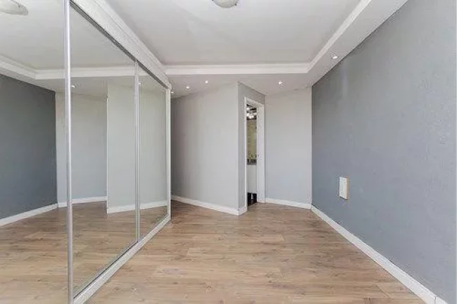 Imagem Apartamento para Venda em Curitiba, Água Verde, 3 dormitórios, 1 suíte, 2 banheiros, 2 vagas