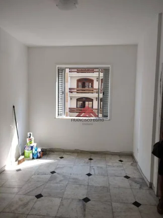 Imagem Apartamento com sala e quarto na primeira quadra da praia,proximo a todo comércio de icarai,como bancos,farmacias,super mercados,a quarenta metros da