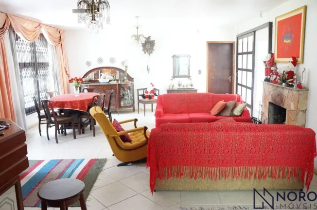 Imagem Casa à venda no Bairro Nossa Senhora de Lourdes