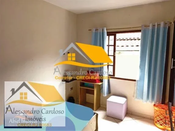 Imagem Casa linear de 3 quartos e 1 suíte na Praça da Furunfa