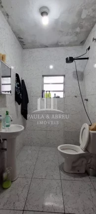 Imagem São 2 Casas 125m², Com 5 e 4 Cômodos, Laje, Escritura, 1 Vaga, 1 Quadra da Av. Pres. Castelo Branco no Jardim Zaíra, Mauá-SP