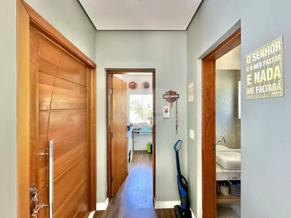 Imagem Casa à venda com 4 quartos, sendo 3 suítes, no condomínio Vilarejo, Carapicuíba - SP