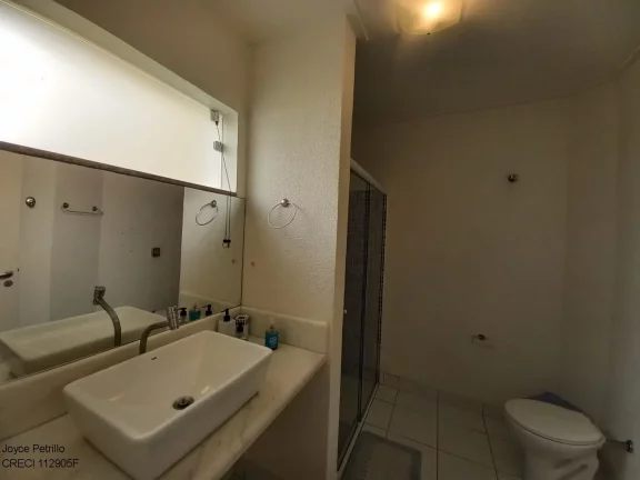 Imagem Casa em Condomínio Fechado de Alto Padrão à Venda em Peruíbe.
