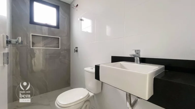 Imagem Lindo sobrado alto padrão 179 m², 3 quartos sendo uma suíte, terraço à venda por R$ 1.115.000 - Guabirotuba - Curitiba/PR