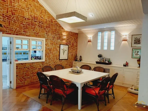 Imagem Casa em condomínio à Venda (PORTEIRA FECHADA) AC 800 m2, Piscina, quadra de Tênis. . . Jundiaí/SP