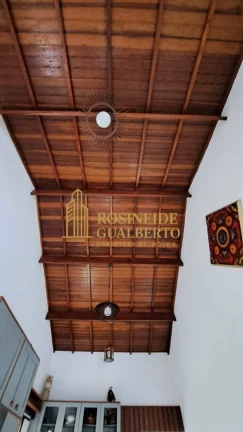 Imagem Casa Elegante com 4 Dormitórios a 700 metros da praia de Massaguaçu.