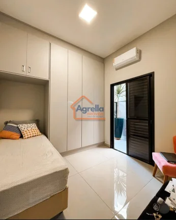 Imagem Condomínio Santa Mônica III - Casa à venda no bairro Jardim Santa Mônica III - Mogi Guaçu/SP