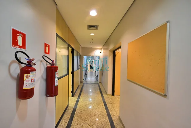 Imagem Prédio Comercial para Alugar no Bairro da Luz - São Paulo/SP.