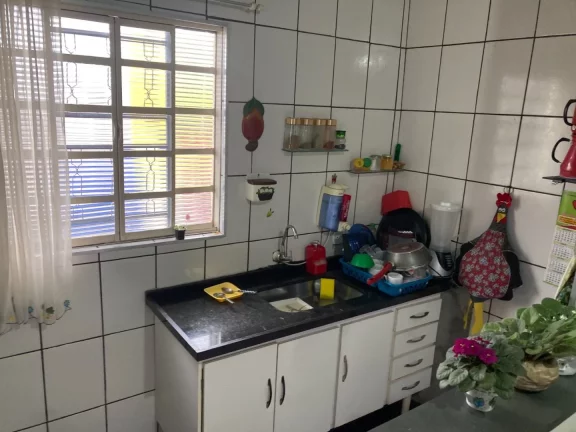 Imagem Casa com 3 dormitórios à venda, 254 m² por R$ 700.000,00 - Vila Perracini - Poá/SP