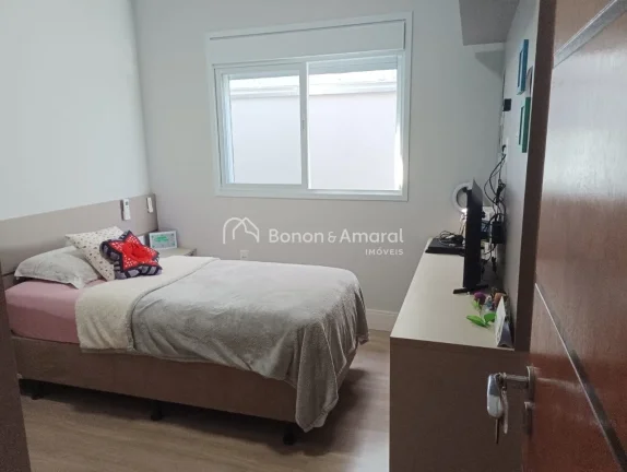 Imagem Localizada no Condomínio Real Park Sumaré, esta bela casa térrea oferece conforto, sofisticação...