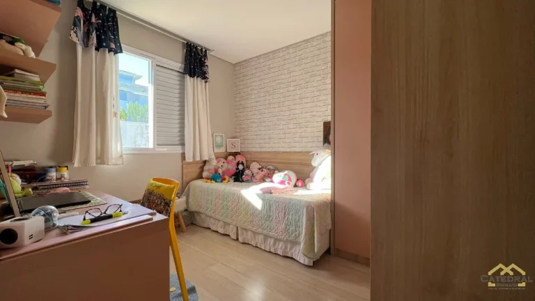 Imagem Casa a venda no condomínio Chácara das Palmeiras Imperiais - Medeiros