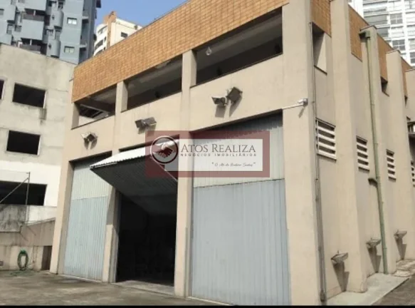 Imagem Vendo SUPER Oportunidades no Panamby. Prédio Comercial Inteiro no Panambi, região do Morumbi, Prédio Comercial Morumbi Zoneamento Szu2 889m terreno 963m área construída 3 pavimentos 6 salas 5 banheiros Area coberta de galpão Area externa patio Subsolo de 