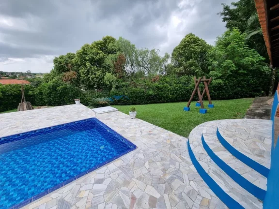 Imagem Linda Chácara para Venda com 2 Casas, Piscina, Área Gourmet, com 1.257m² terreno, 6 vagas, bairro Cruzeiro do Sul, em Santa Bárbara D`Oeste
