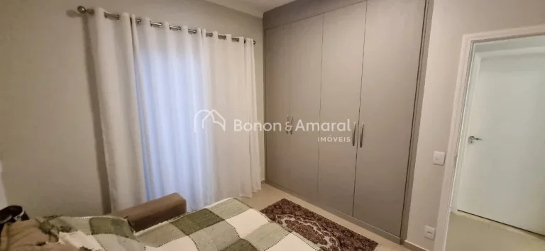 Imagem Excelente sobrado no Condomínio Le Village, em Valinhos, com 220m² de área privativa em um terren...
