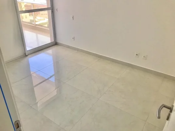 Imagem Apartamento, 04 Suites, 01 Closet, 03 Varandas, 03 Vagas de Garage, Centro, Guarapari - ES