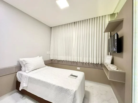 Imagem Casa em Condominio 4 Dormitórios - Bairro --
