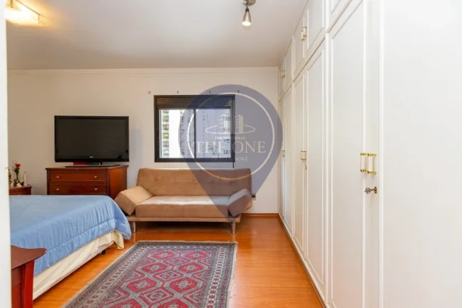 Imagem Apartamento de Luxo à Venda em Indianópolis, São Paulo-SP: 4 Quartos, 4 Suítes, 2 Salas, 4 Banheiros, 3 Vagas de Garagem, 200m²!