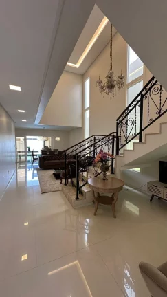 Imagem Casa à venda no Cond Alphaville, 2 pavimentos, planejados, piscina, Petrolina