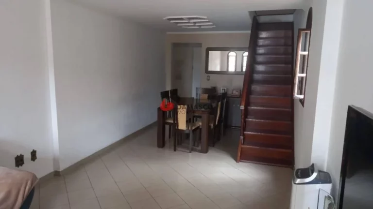 Imagem Sobrado à Venda, 2 Quartos, 2 Suites, 3 Vagas, Santa Maria, São Caetano do Sul - SP