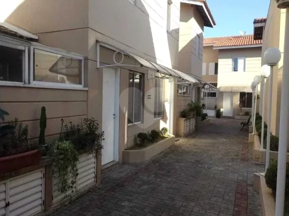 Imagem Casa à venda com 2 quartos no condomínio San Francisco Village, São Paulo - SP