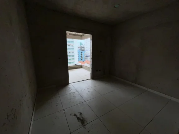 Imagem Apartamento para Venda em Praia Grande, Guilhermina, 3 dormitórios, 3 suítes, 1 banheiro, 2 vagas