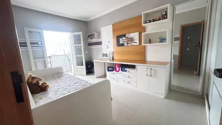 Imagem Apartamento com 3 dormitórios à venda, 146 m² por R$ 850.000 - Embaré - Santos/SP