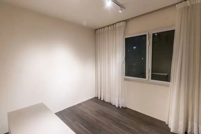 Imagem Apartamento reformado à venda na Vila Olímpia.