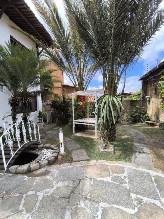 Imagem Linda casa com Jardim, 4 quartos , sendo 3 Suites , 4 Vagas, no Bairro Capim Macio, Natal