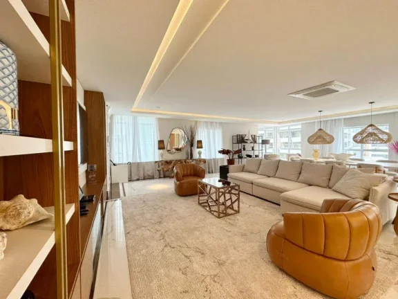 Imagem Apartamento 4 Dormitórios - Bairro Navegantes